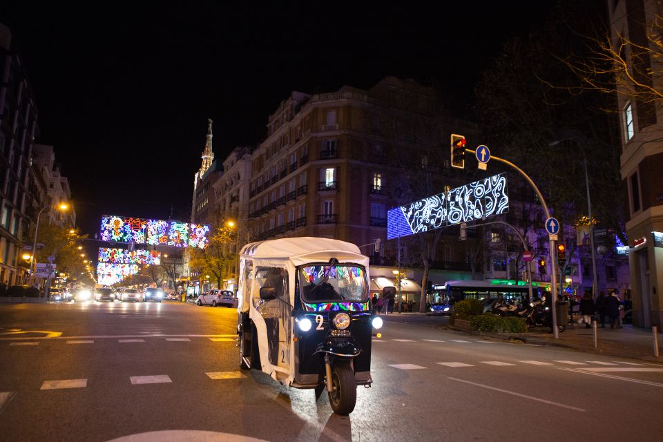 Madrid: Private Christmas Lights Tour by Electric Tuk-Tuk - Starting Point and Itinerary