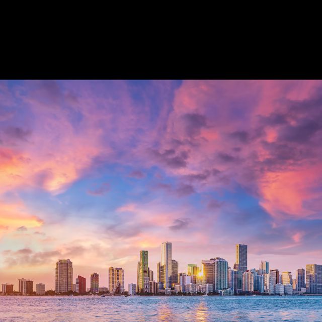 Miami: Beach Boat Tour and Sunset Cruise in Biscayne Bay - Itinerary and Sightseeing