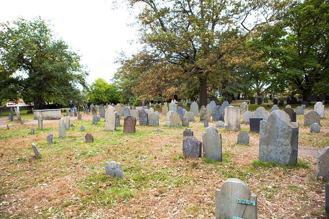 Mysteries and Murders of Salem Guided Night-Time Walking Tour - Meeting and End Points