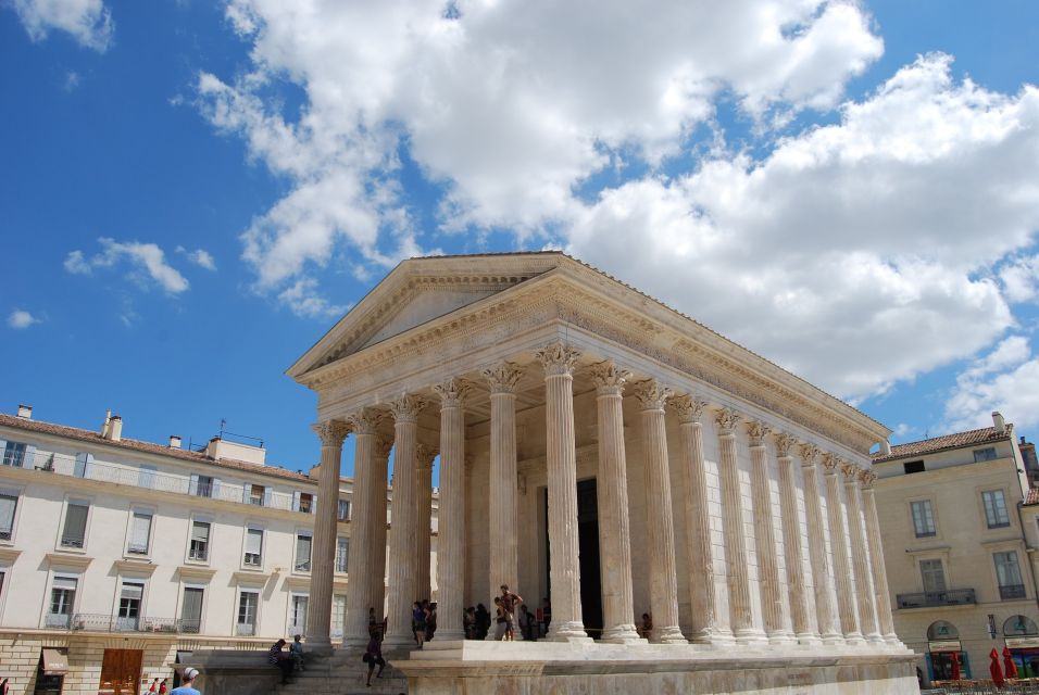 Nîmes: Birthday Mission Outdoor City Game - Celebrate Your Birthday