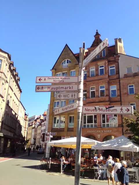 Nuremberg City Tour With Traditional Dinner & Beer - Discovering Burg Castle