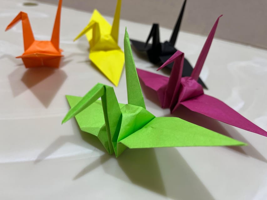 Osaka ; Japanese Origami Experience: Learn to Fold a Crane - Accessibility and Suitability