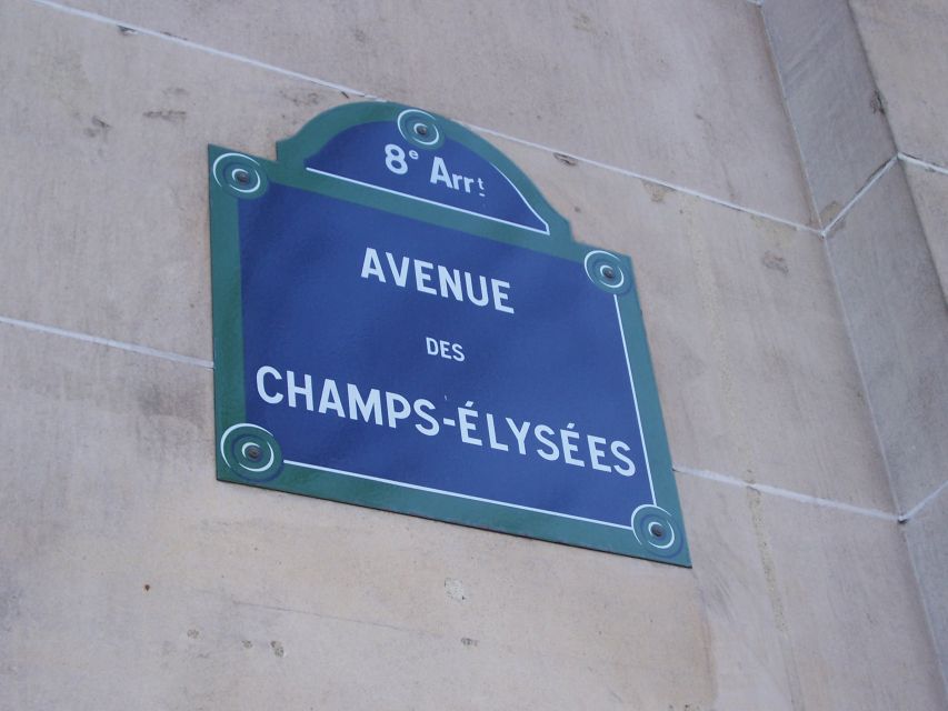 Paris: Arc De Triomphe Entry and Walking Tour - Included in the Tour