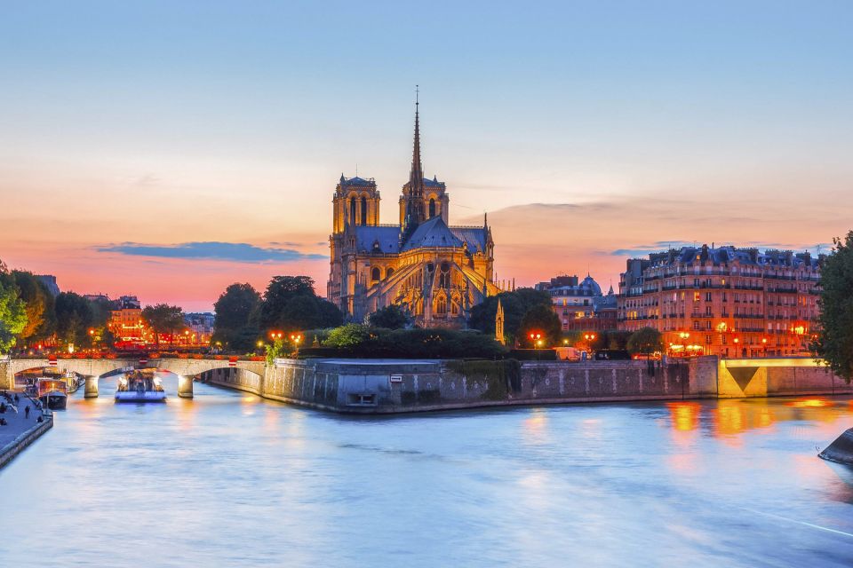 Paris: Eiffel Tower Guided Tour and Seine River Cruise - Seine River Cruise