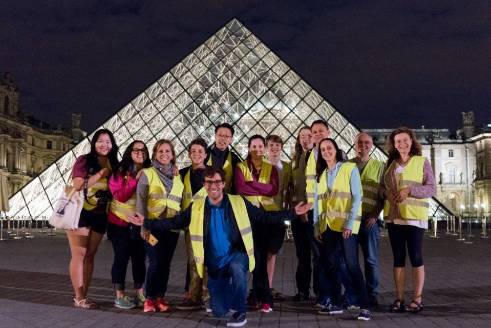 Paris: Evening Bike and Boat Tour - Relax on the Seine River