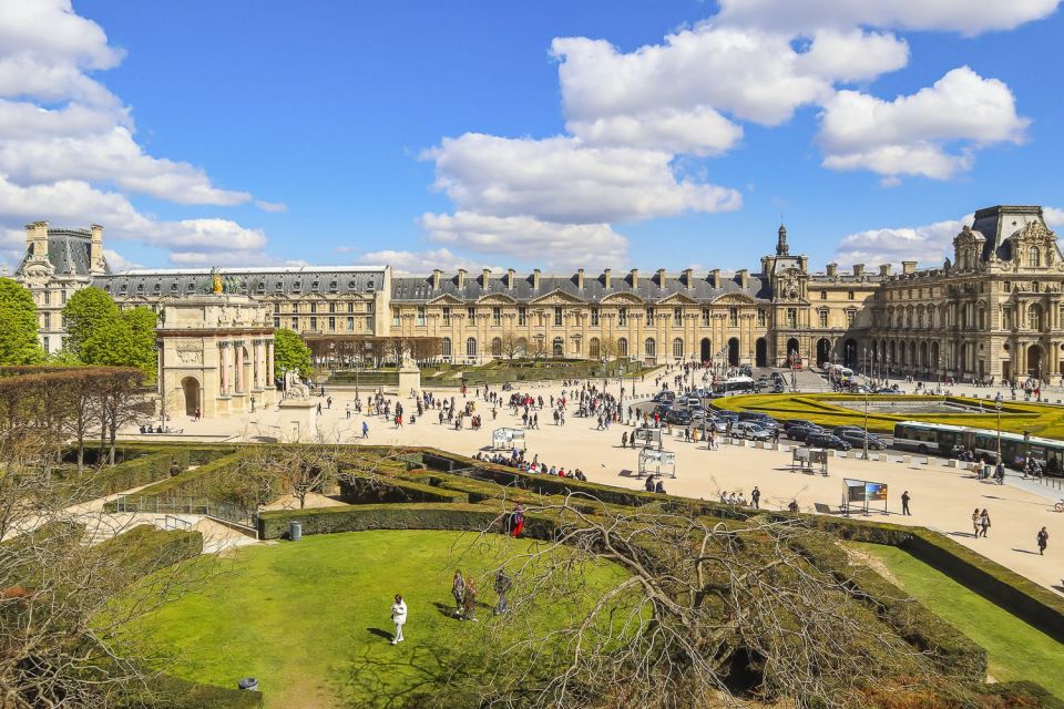 Paris: Louvre Must-See Tour With Reserved Entry Ticket - Masterpieces of the Louvre