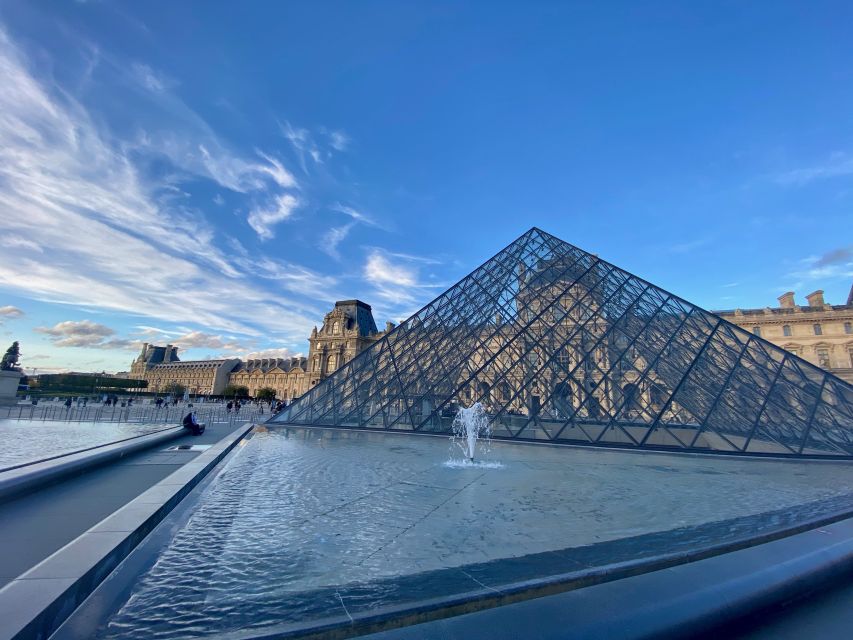 Paris: Mysteries and Legends Smartphone Audio-Guided Tour - Audio-Guided Experience