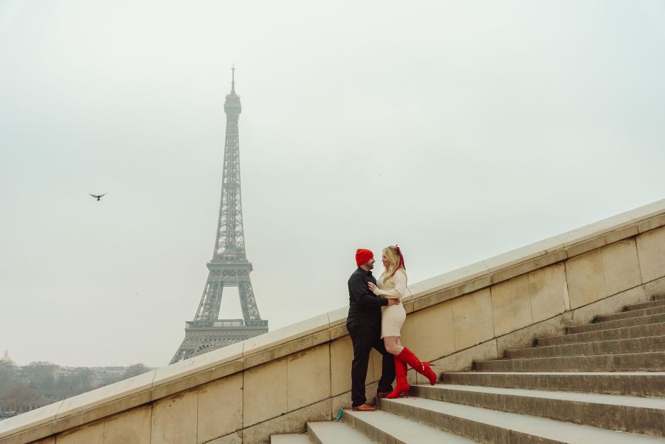 Paris: Romantic Photoshoot for Couples - Highlights of the Experience