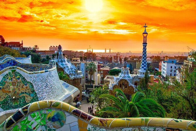 Park Guell: Skip the Line Guided Tour - Meeting and Pickup