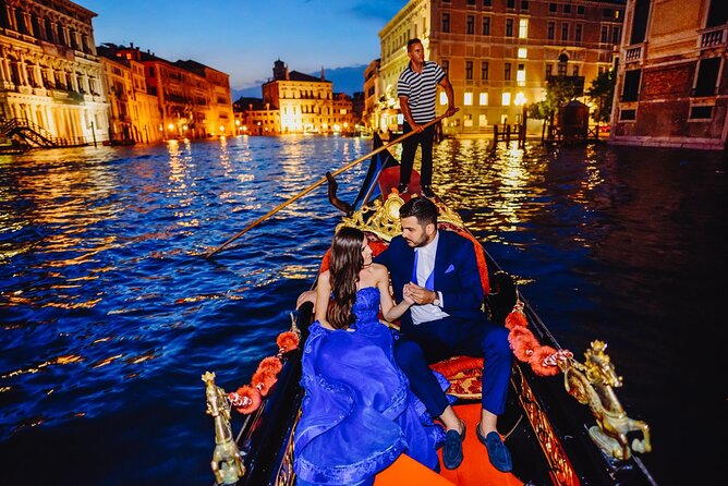 Photo Shoot in Venice - Flexible Meeting and Departure Times