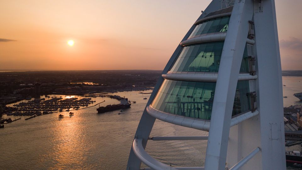 Portsmouth: Spinnaker Tower Ticket - Waterfront Amenities