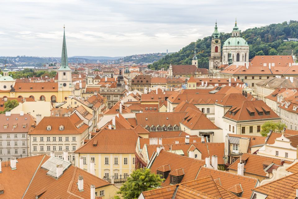 Prague: Castle Tour With Local Guide and Entry Ticket - Tour Highlights