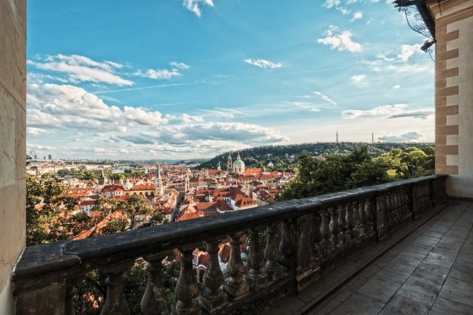 Prague Super Saver: Lobkowicz Palace Concert Plus Lobkowicz Palace Museum Entrance Ticket - Classical Music in Lobkowicz Palaces Baroque Hall