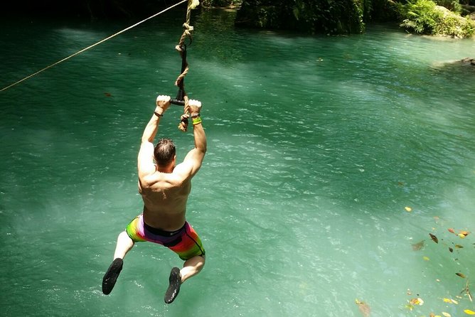 Private Blue Hole and Dunns River Falls Tour From Montego Bay - Pickup Details