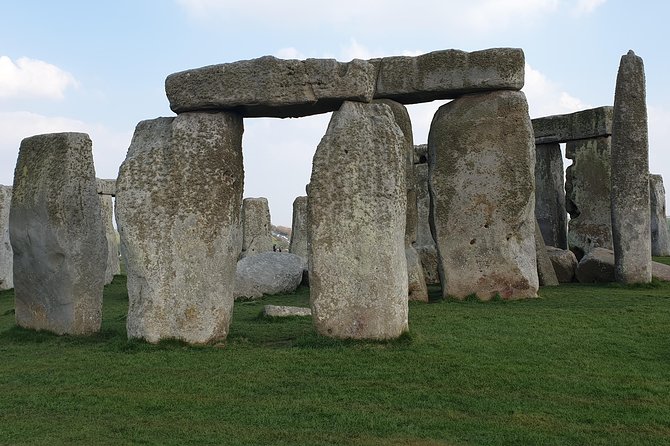 Private Driver Guided Tours Windsor Castle Stonehenge - Discovering the UNESCO World Heritage Site