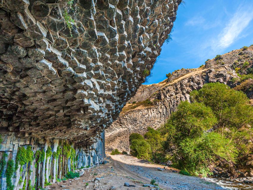 Private Tour to Garni, Geghard, Symphony of Stones - Garni Temple