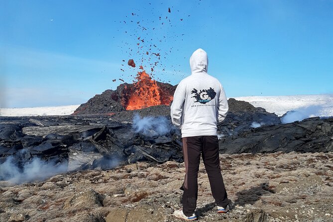 Reykjanes Secret G Spots - Volcanic Chamber Hike