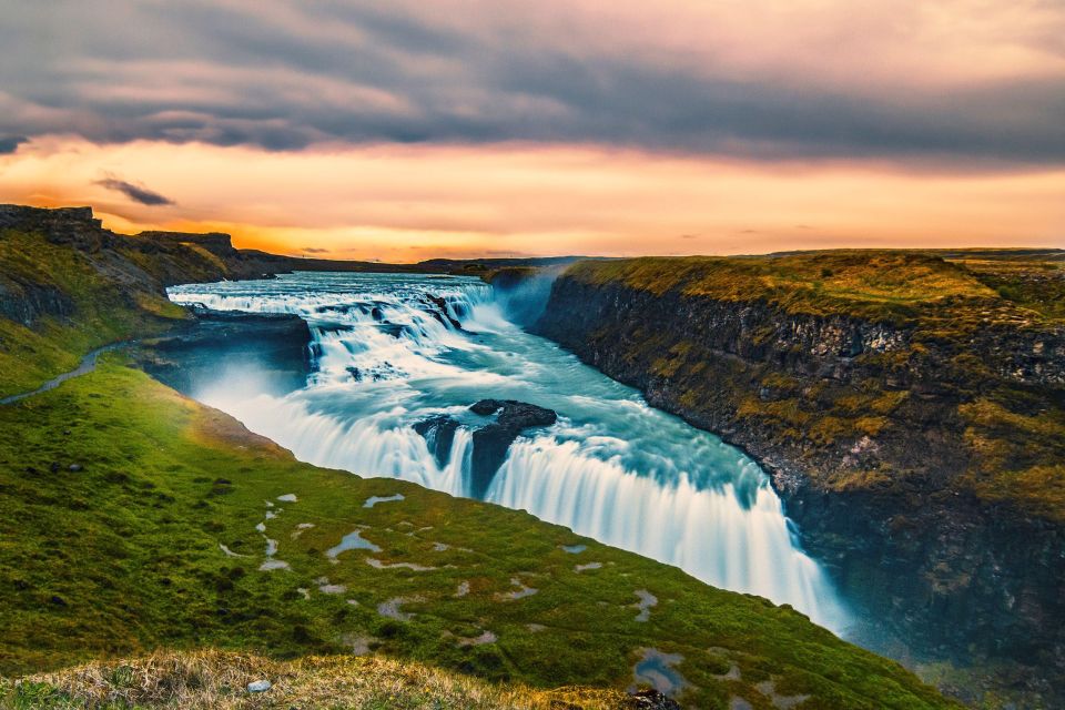 Reykjavik: Golden Circle, Tomato Farm, and Kerið Crater Tour - Öxarárfoss Waterfall