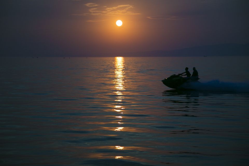 Santorini: Perivolos Beach Jet Ski Rental - Safety and Equipment