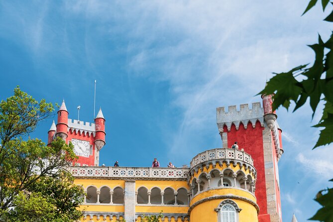 Sintra and Cabo Da Roca Half Day Private Tour From Lisbon - Tour Features