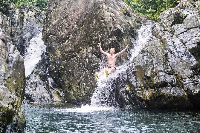 Small-Group El Yunque Rainforest Vivid Day Tour With Transport - Pickup and Logistics