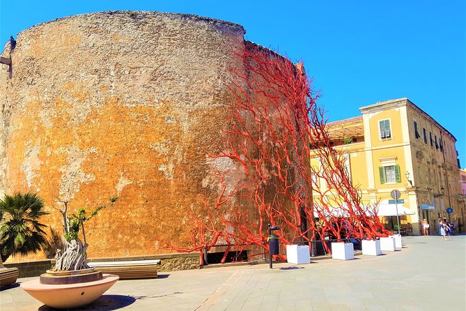 Small Group Tour Alghero, Capo Caccia & Neptunos Grottos. SARDINIA - ITALY - Discover Neptunes Grottoes