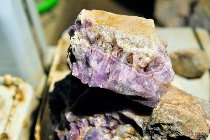 Small-Group Wintertime Amethyst Mine Visit From Rovaniemi - Schedule and Duration