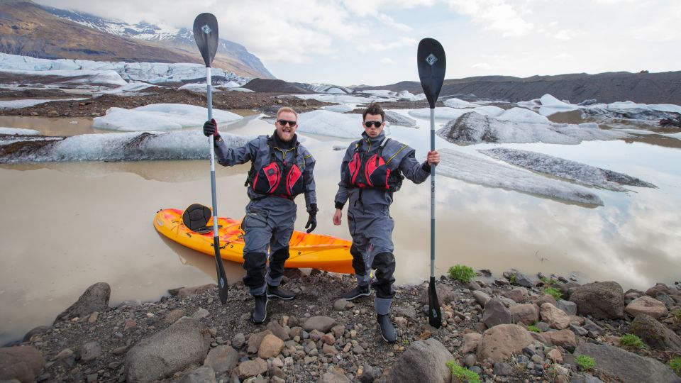 Sólheimajökull: Guided Kayaking Tour on the Glacier Lagoon - Highlights of the Tour