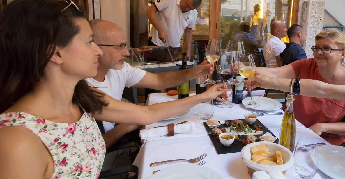 Split: Historical & Gastro Treasures Tour With Green Market - Itinerary Details