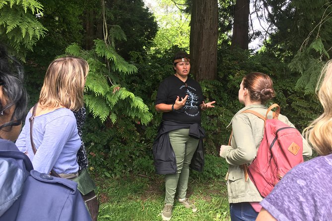 Spoken Treasures: Stanley Park Indigenous Walking Tour - Exploring Indigenous Communities and Symbolism