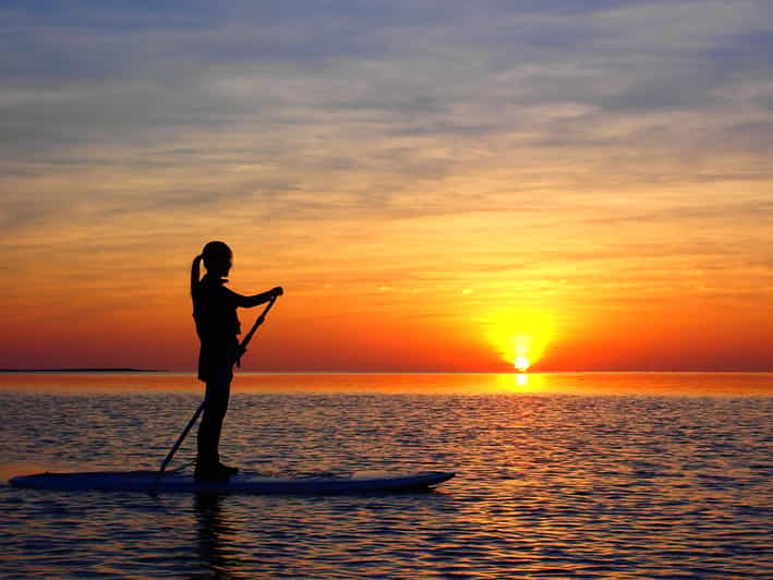 Stand up Paddleboard: Beautiful Sunset and Magic Hour Tour - Inclusions