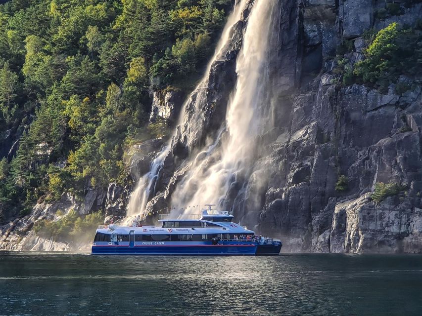 Stavanger: Scenic Fjord Cruise to Lysefjord and Preikestolen - Boat Features and Amenities