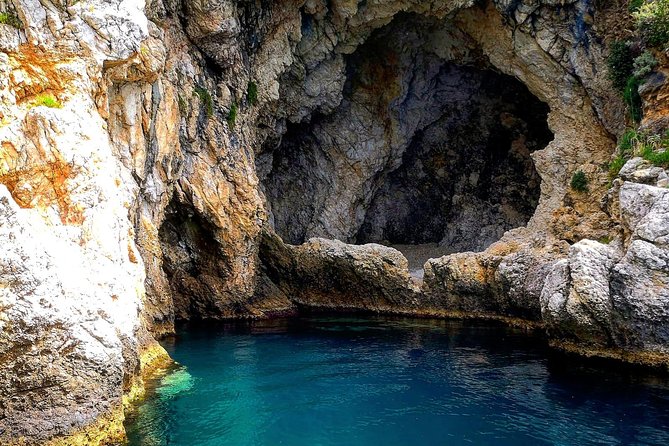 Taormina - Classic Boat Tour - Swimming and Snorkeling