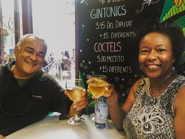 The Most Complete Food & Drink Tasting Tour of Barcelona in Traditional Taverns - Confirmation and Accessibility