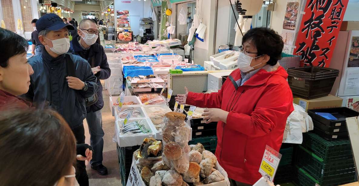 Tokyo: Guided Walking Tour of Tsukiji Market With Lunch - Tour Logistics