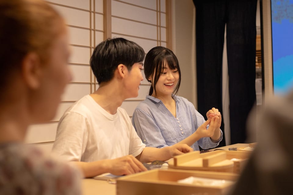 Tokyo: Sushi Making Experience With a Meal and Souvenir - Immersive Sushi Experience