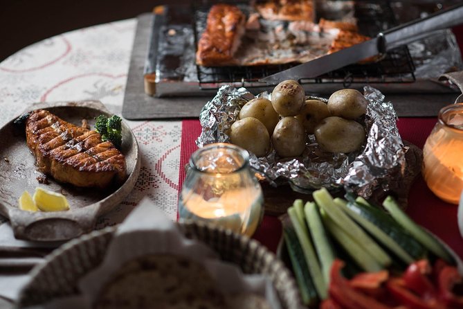 Traditional Lappish Evening in the Wilderness With Dinner - Inclusions