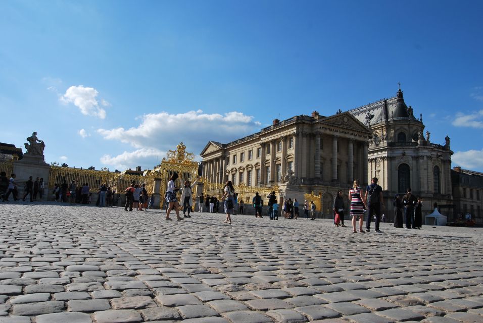 Versailles: Palace Guided Tour With Skip-The-Line Ticket - Tour Details and Duration