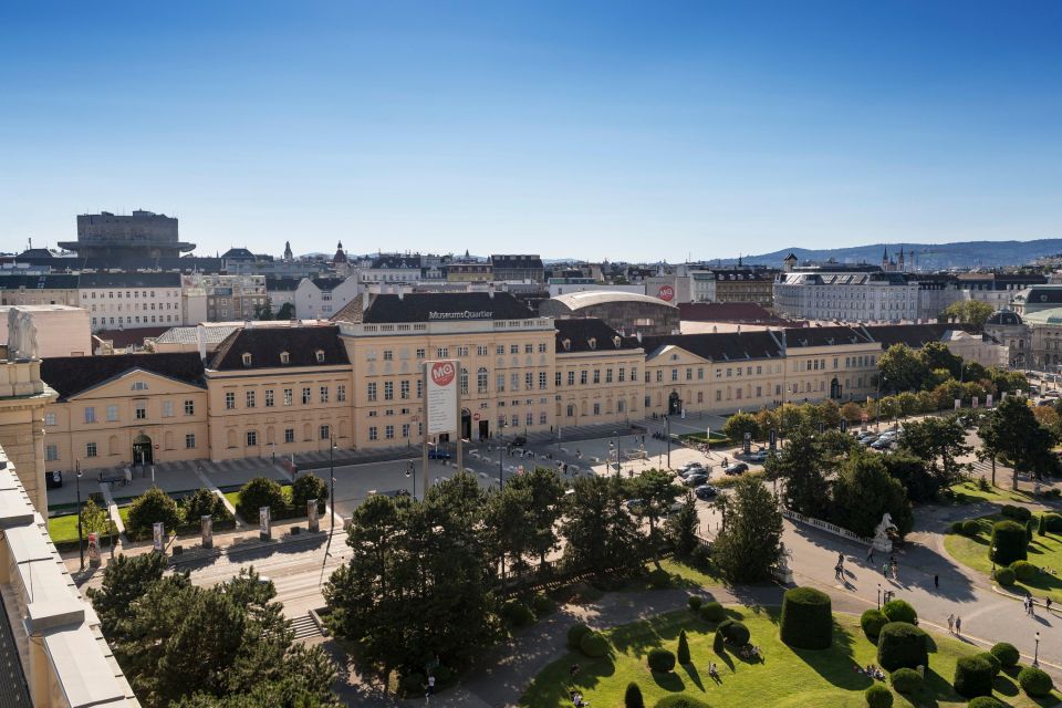 Vienna: Guided Tour of Fischer Von Erlachs Stables - Highlights of the Tour