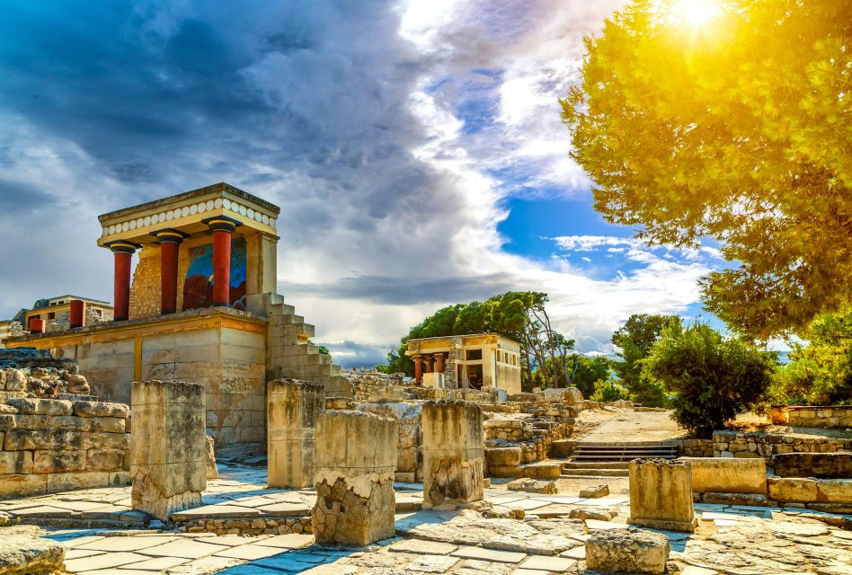 Visit Knossos- Attend to an Ancient Minoan Theatrical Dance - Cultural Experience