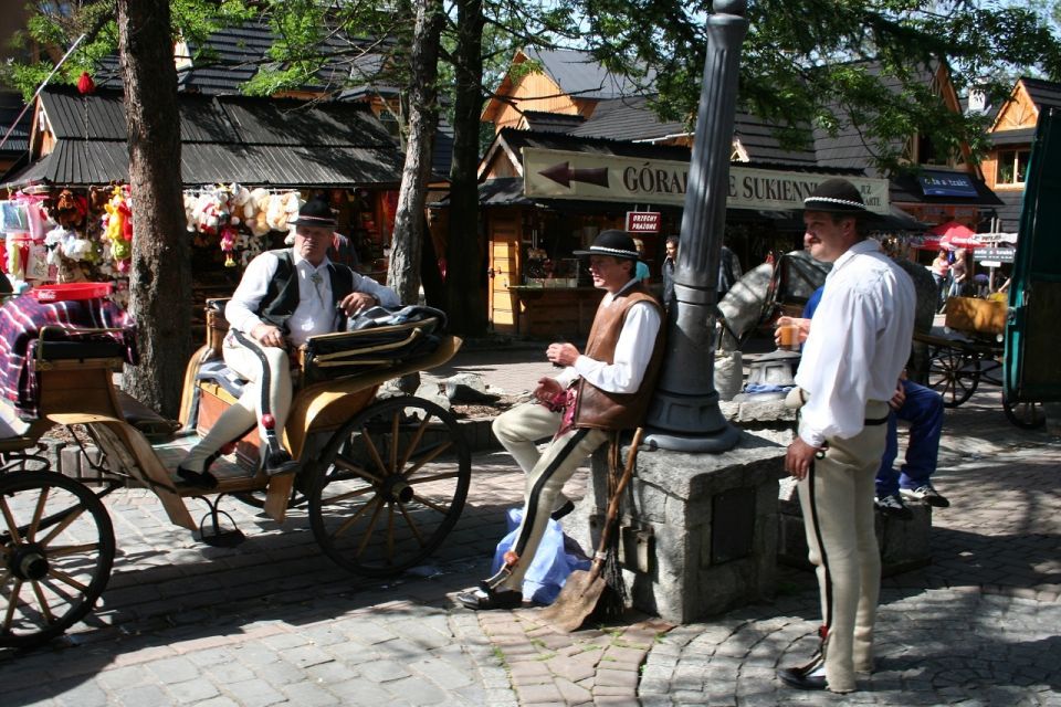 Zakopane City Highlights Private Walking Tour With a Guide - Guided Experience