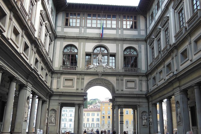 Accademia & Uffizi Museums: Small Group Tour With Optional Lunch - Uffizi Gallery Tour