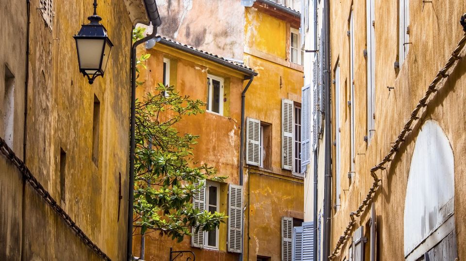 Aix-En-Provence: Full Day Private Tour With Visit & Wine Tasting - Tailored Tour Experiences