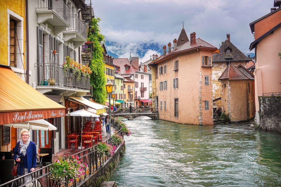 Annecy: Private Guided Walking Tour - Magnificent Catholic Churches