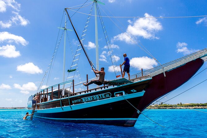 Aruba Lagoon Cruise With Onboard Chef and Signature Cocktails - Accessibility and Restrictions