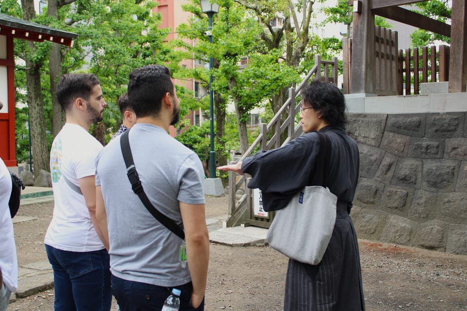 Asakusa Walking Tour With an Experienced Japanese Comedian - Cultural Exploration and Unique Experiences