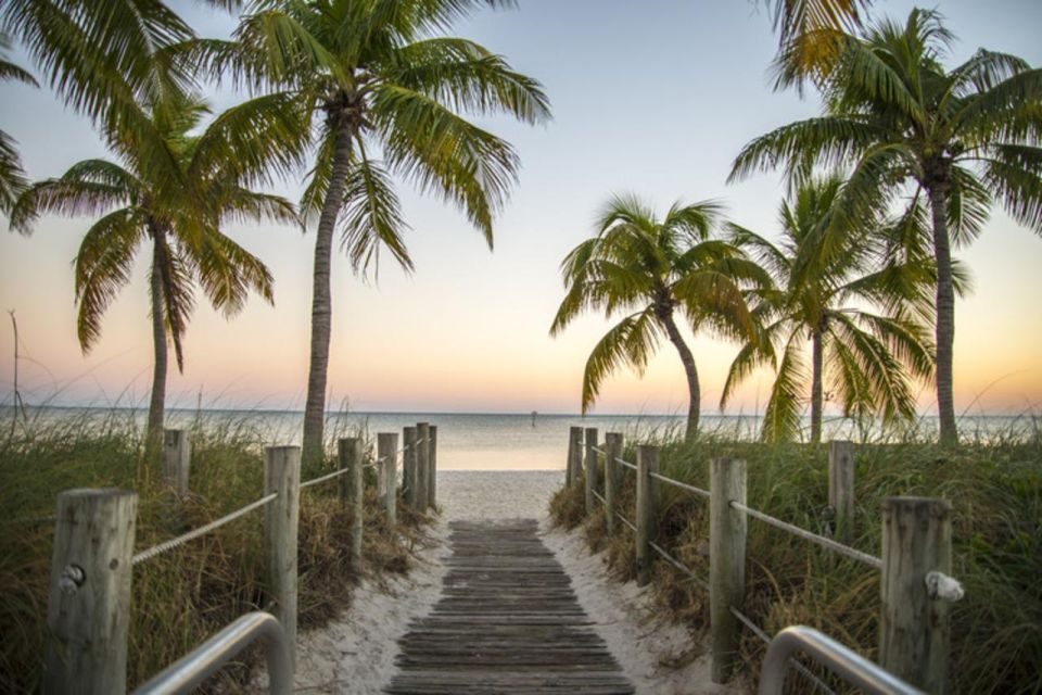 Best of Key West Walking Tour With Glass Bottom Boat Cruise - Truman Little White House