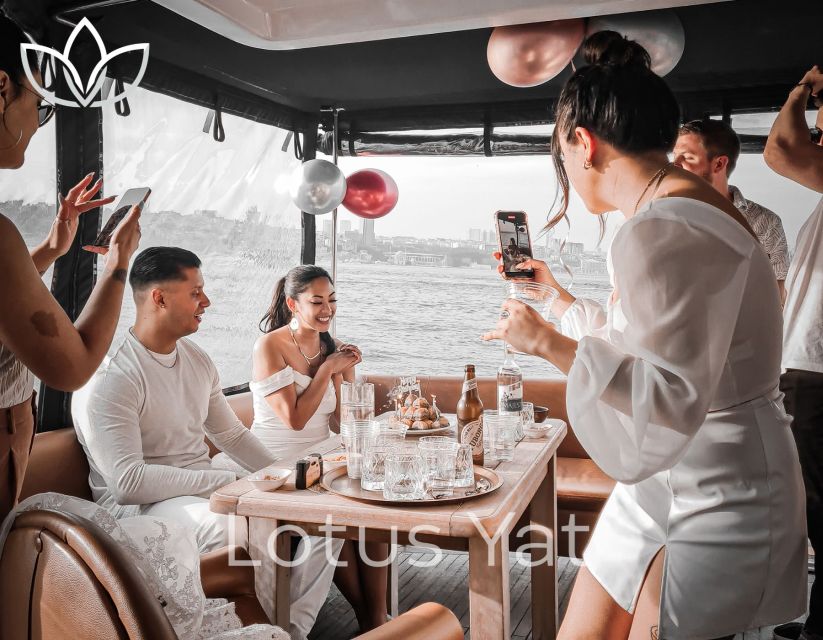 Bosphorus: Private Yacht Cruise - Included and Optional Amenities