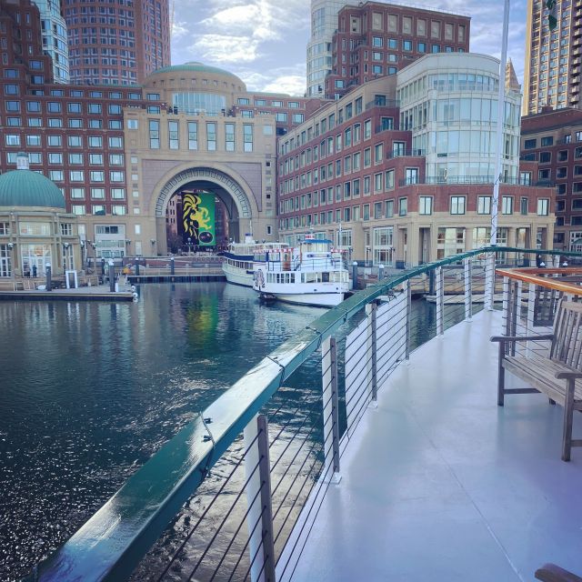 Boston: New England Harbor Cruise - Onboard Amenities