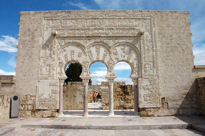 Cordoba: Medina Azahara Guided Tour - Accessibility and Group Size